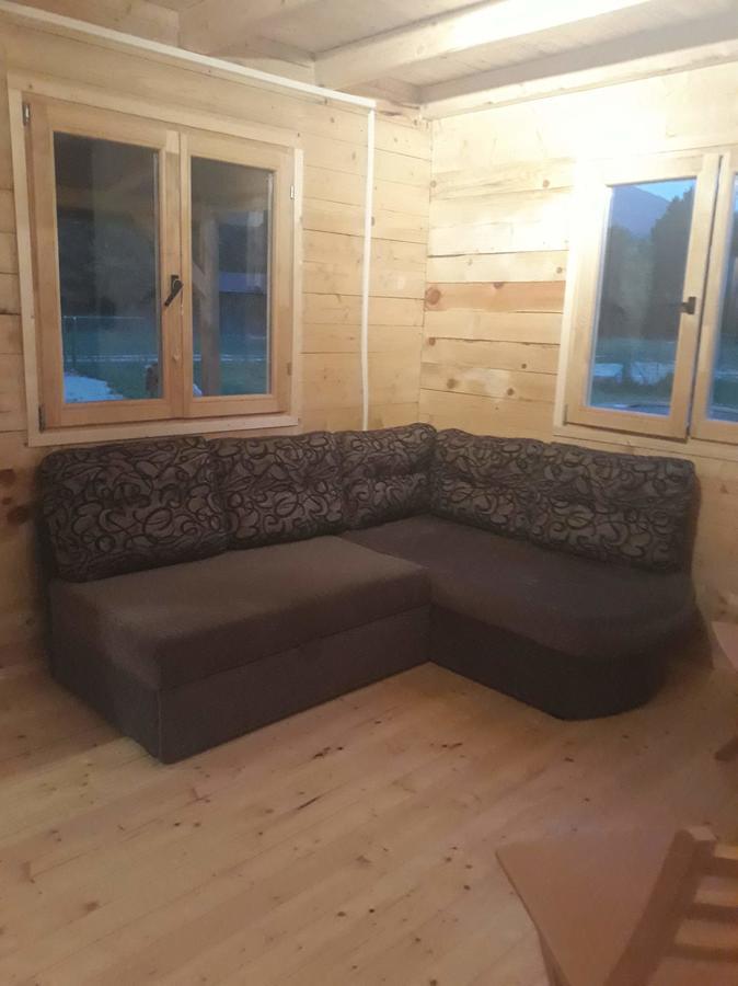 Una Si Vila Lohovo Exterior foto